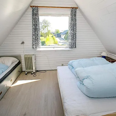 6 Person Holiday In Ferienhaus