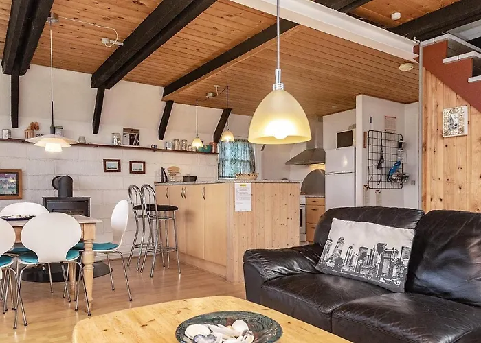 6 Person Holiday In Nyaraló