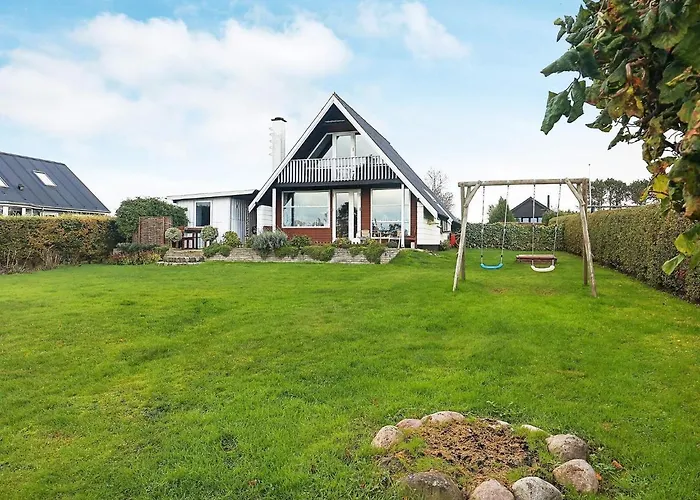 Nyaraló 6 Person Holiday In *